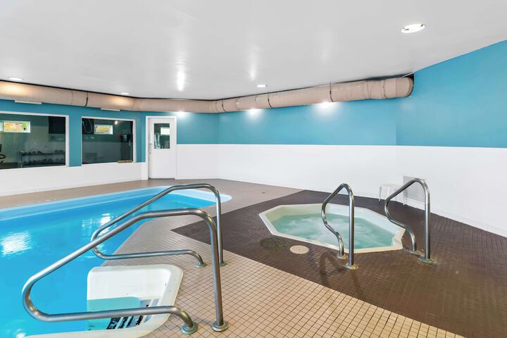 Pool 38 of 50