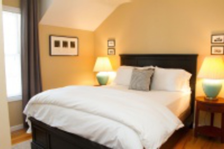 Room 90 of 396