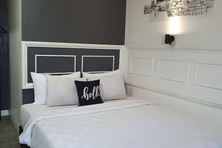 Wow! Hotel 38