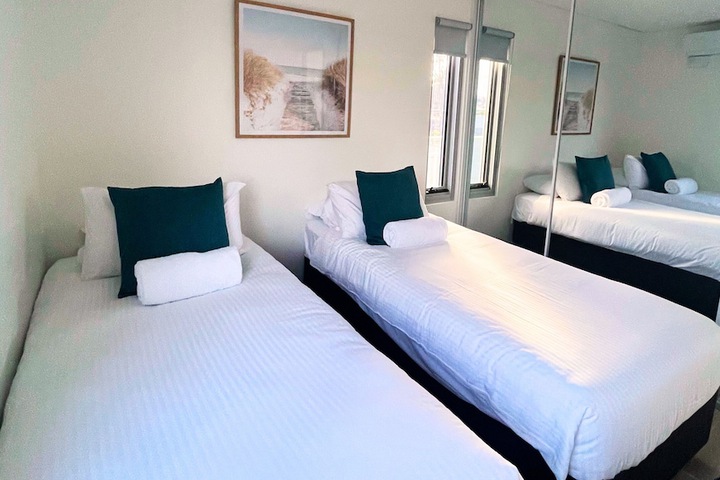 Room 12 of 47