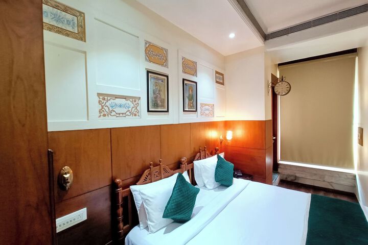 Room 20 of 71