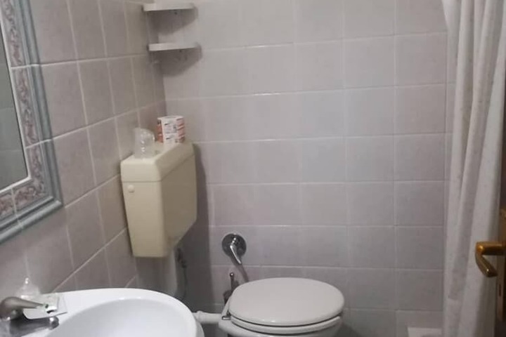 Room 29 of 77