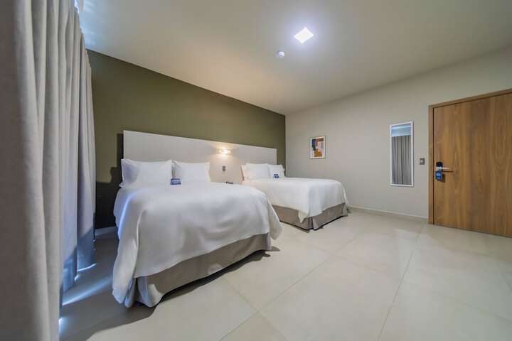Room 20 of 97