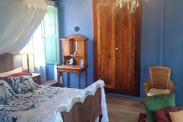 Room 7 of 43
