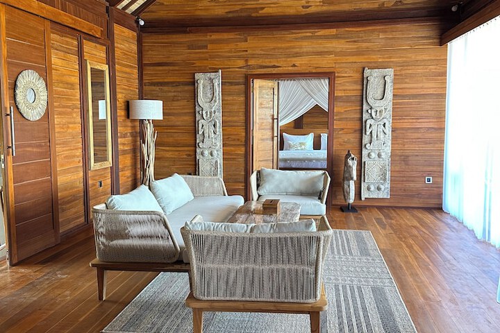 Room 34 of 53