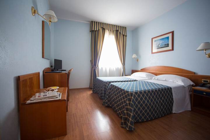 Room 16 of 78