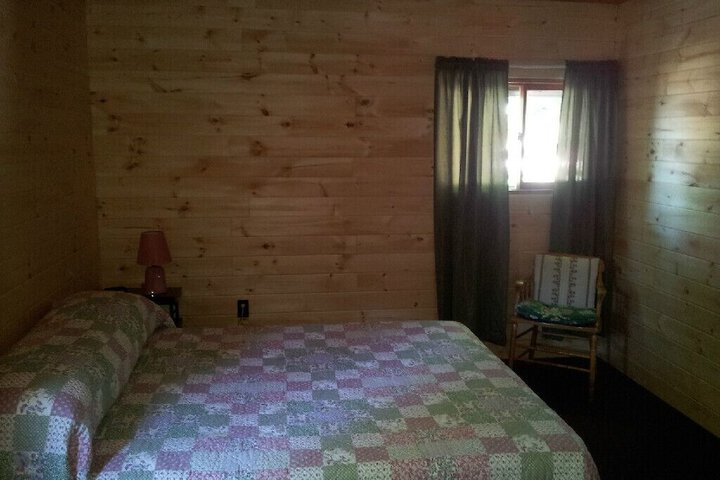 Room 22 of 96