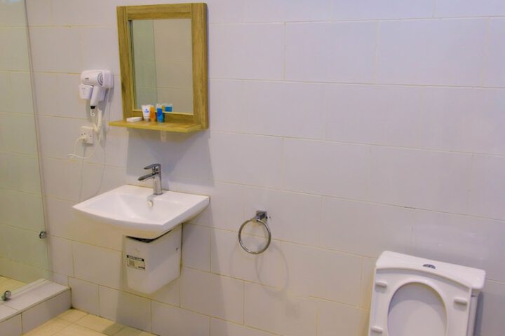 Room 20 of 26