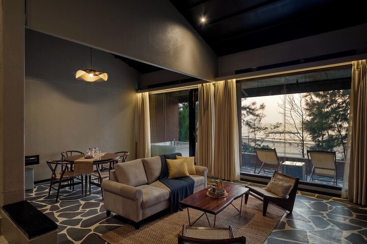 Room 21 of 51