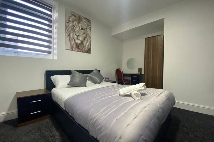 Room 3 of 14