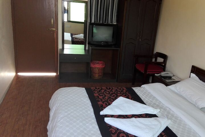 Room 18 of 51