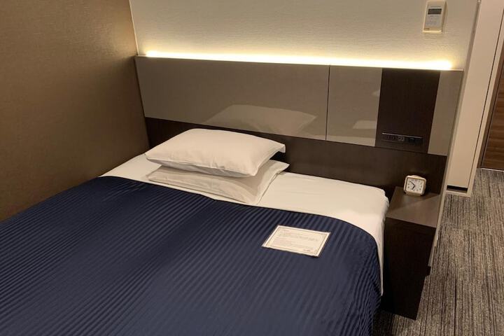 Room 18 of 47