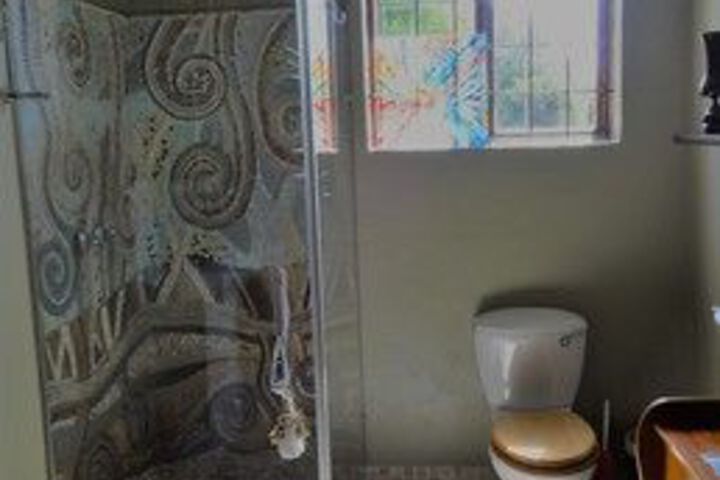 Room 8 of 50