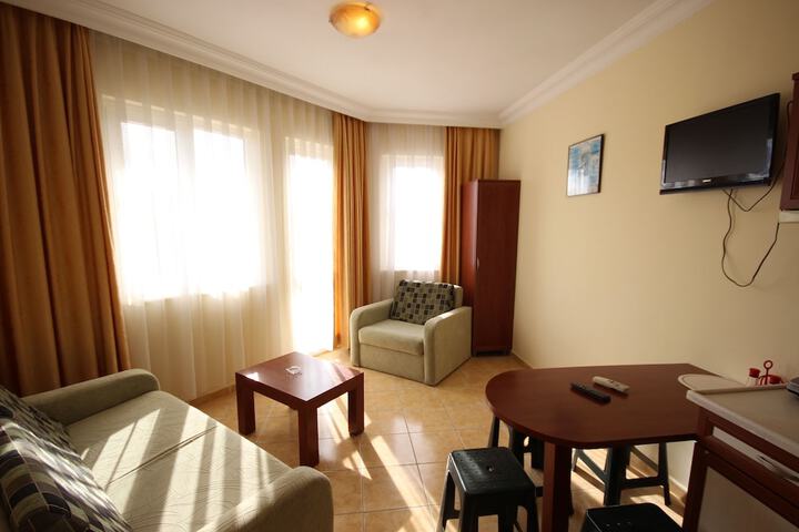 Room 10 of 42