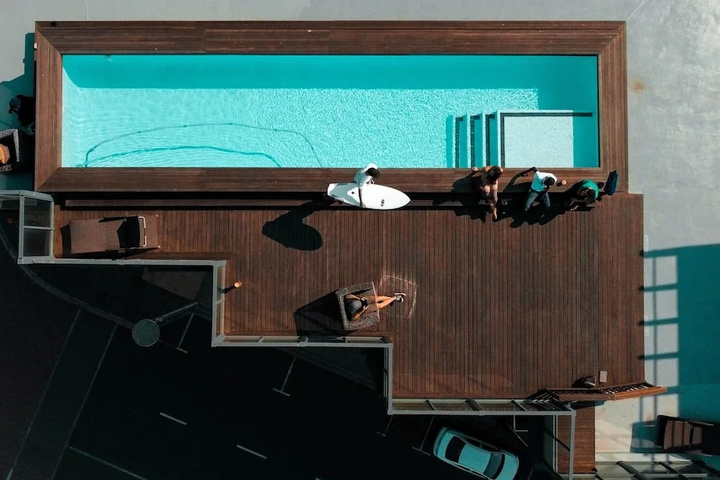 Pool 18 of 30