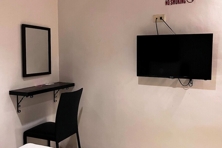 Room 60 of 90