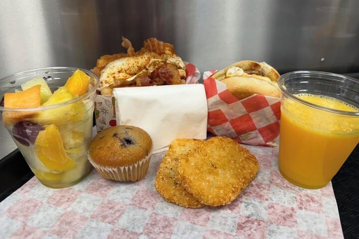 Breakfast/Coffee Service 39 of 45