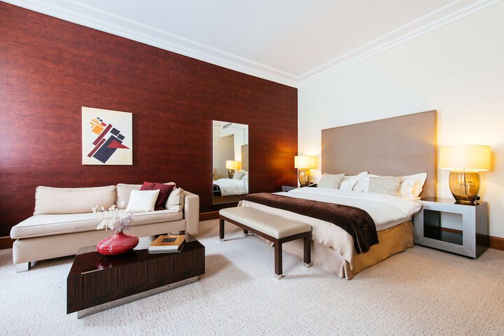 Room 20 of 84