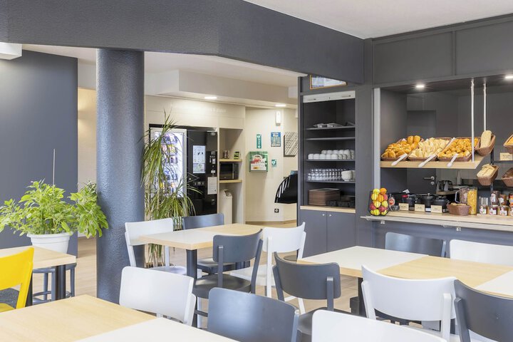 Dining Photos