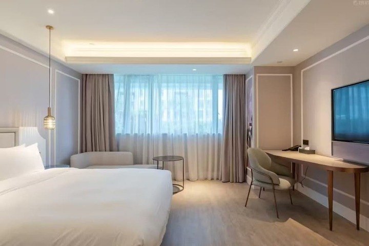 Room 22 of 66