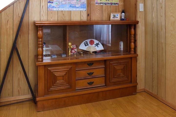 Room 4 of 17