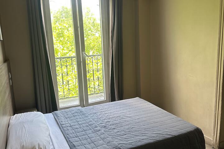 Room 20 of 36