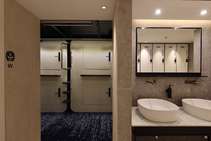 Room 2 of 25