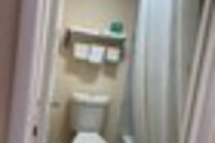 Room 35 of 54