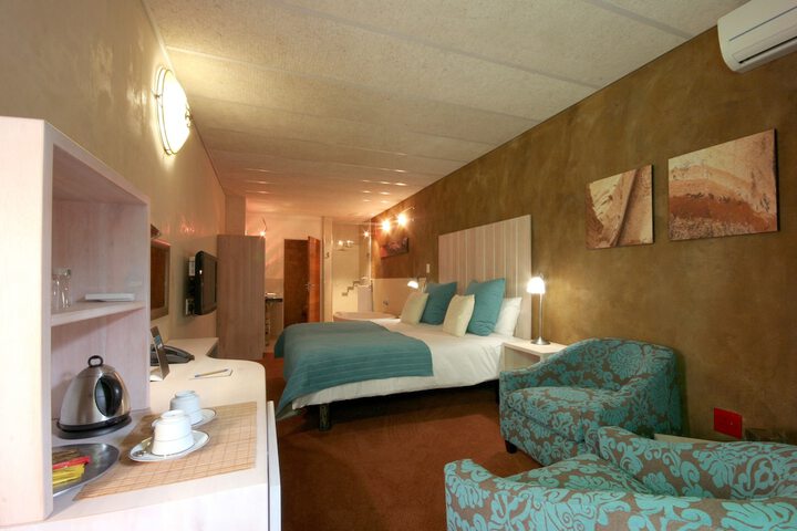 Room 9 of 76