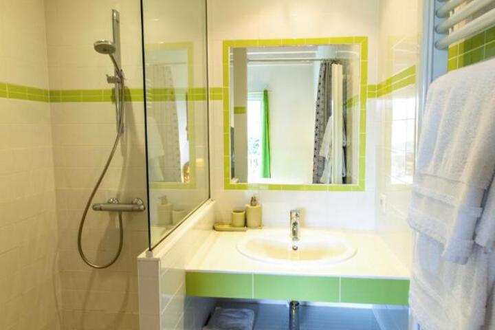 Inside Room Photo