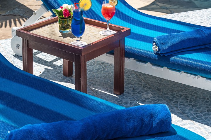 Sundeck 93 of 108