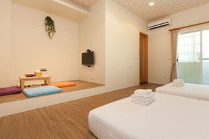 Room 19 of 29