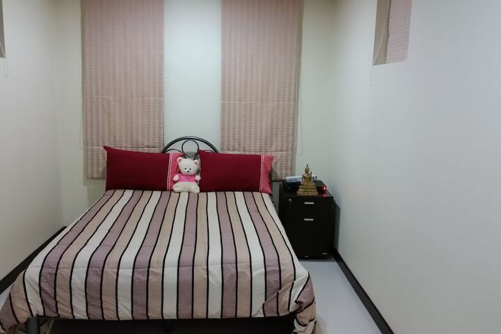Room 4 of 46