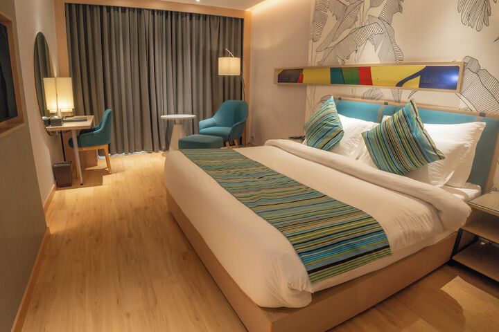 Room 3 of 17