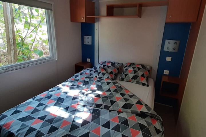 Room 8 of 72