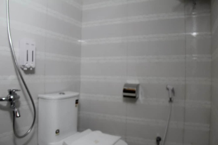 Room 18 of 39