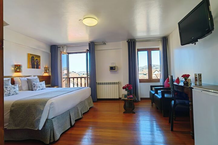 Room 32 of 82