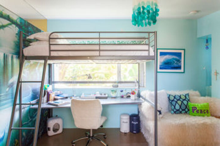 Room 57 of 222