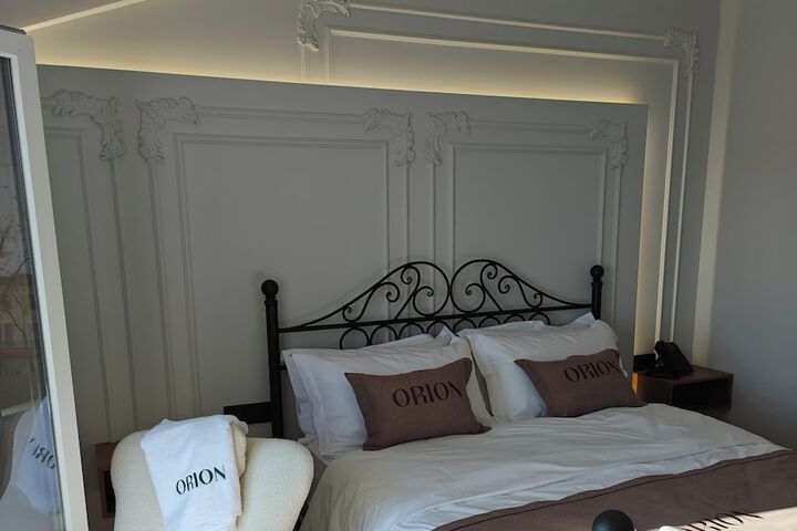 Room 6 of 55