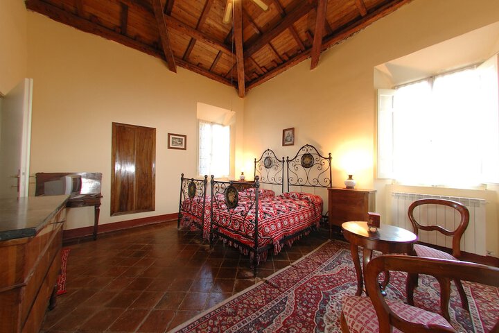 Room 18 of 44