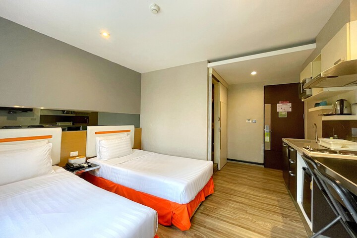 Room 21 of 31