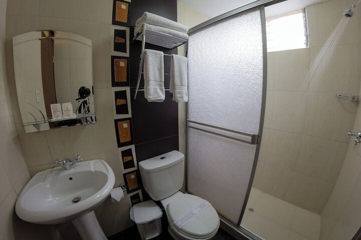 Room 14 of 17