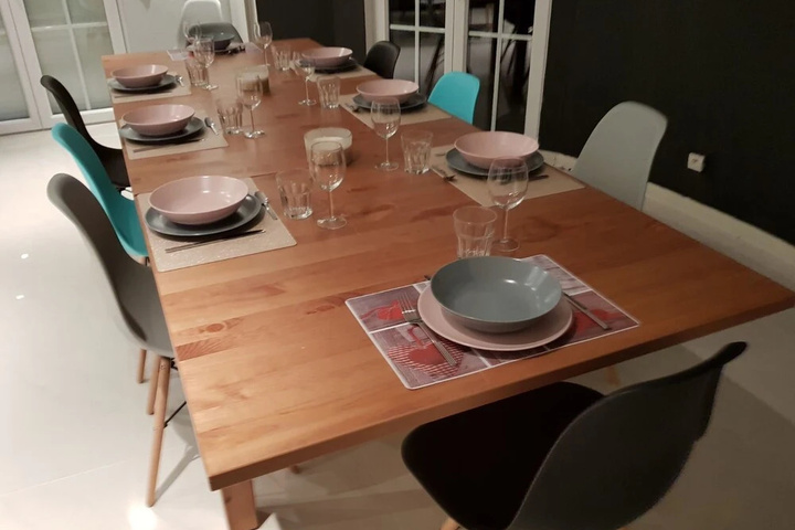 Dining 19 of 22