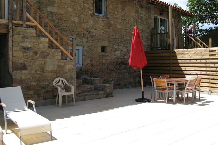 Hotel Exterior 2 of 30