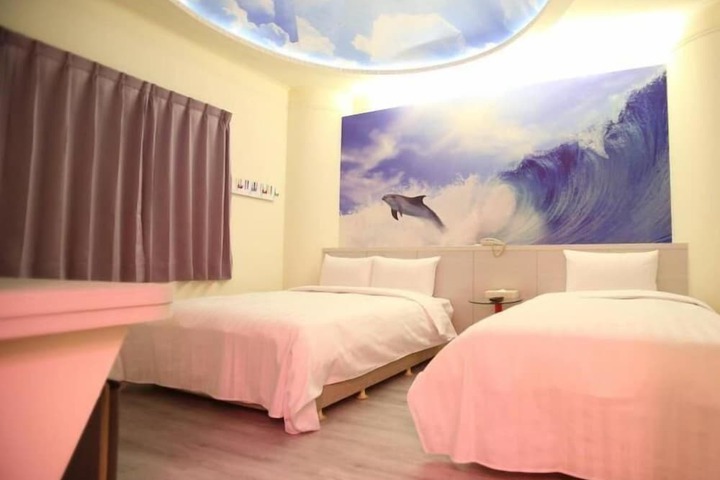 Room 10 of 41