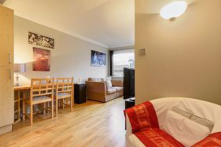 Room 18 of 22