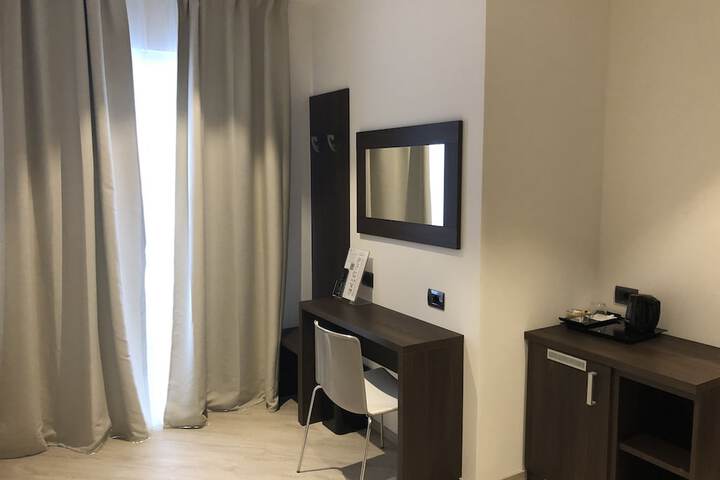Room 33 of 69