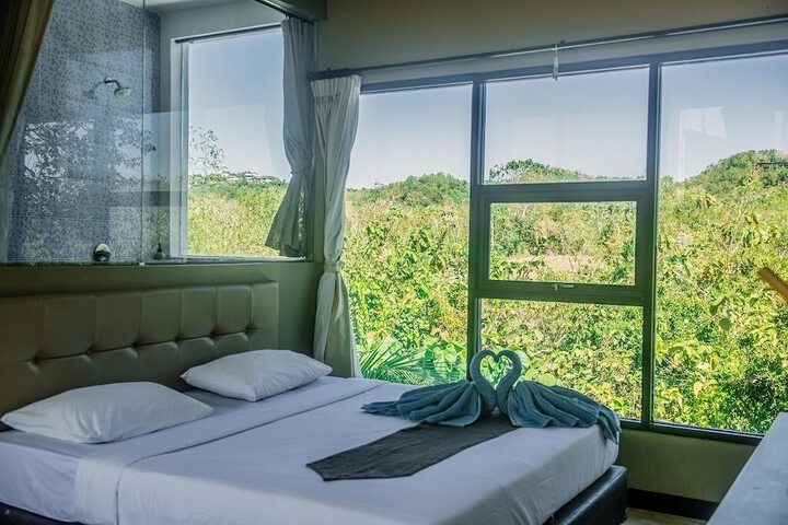 Room 5 of 27