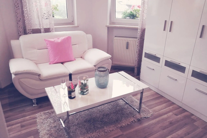 Room 3 of 11