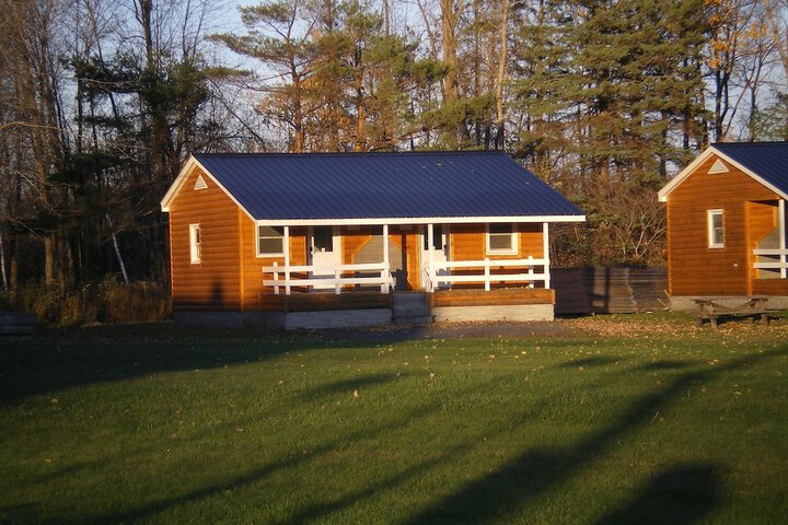 Room 4 of 32